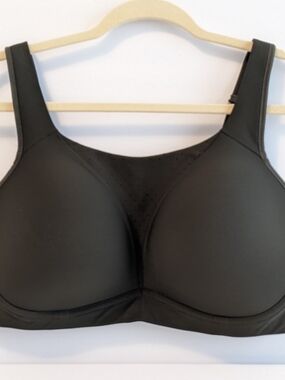 lululemon athletica Green Wireless Sports Bra
